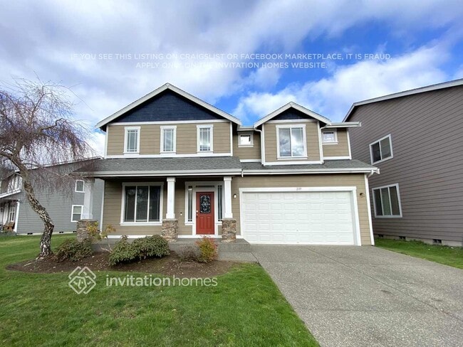 Building Photo - 209 Phoenix Ave SW