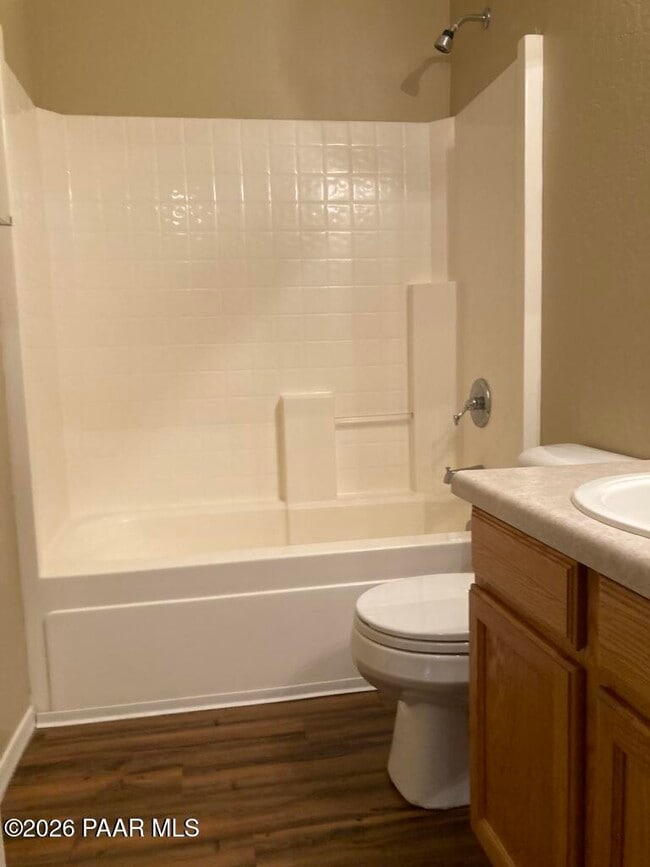 Building Photo - 8424 E Stevens Dr