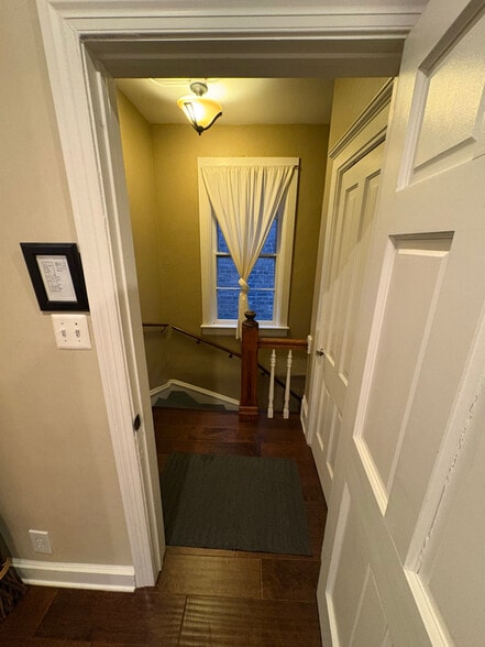 Building Photo - 3238 N Hoyne Ave