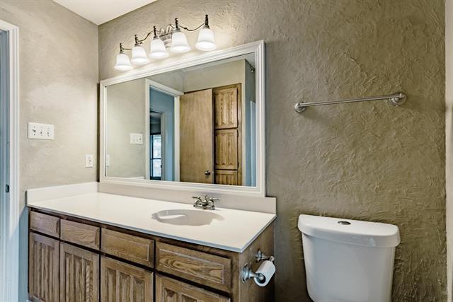 Building Photo - 3100 Green Country Ct