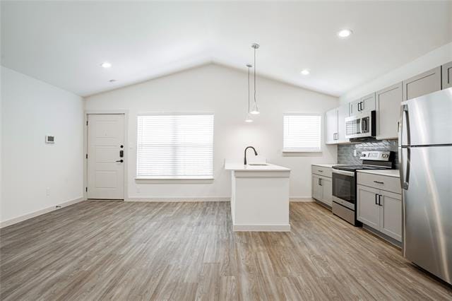 Building Photo - 523 N Ewing Ave