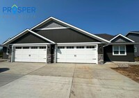 Building Photo - CA785X