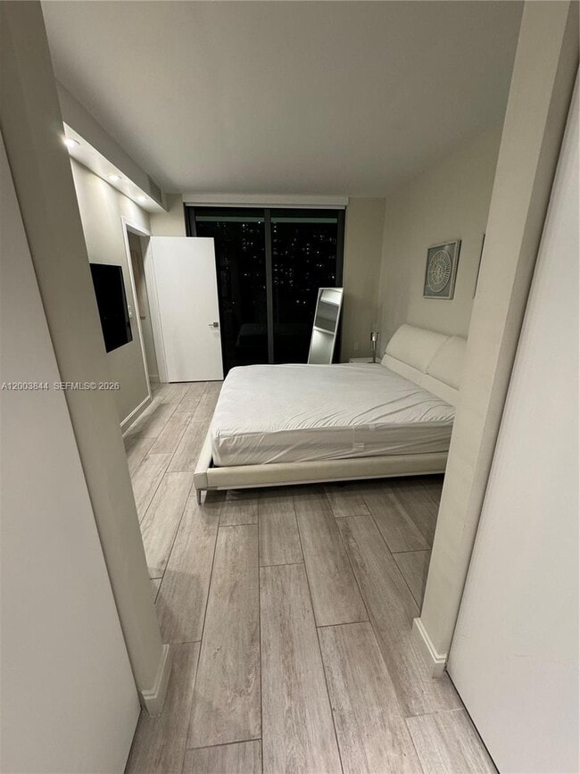 Building Photo - 55 SW 9th St