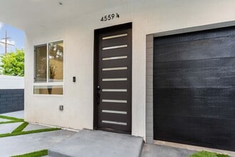 Building Photo - 4559 W 18th St