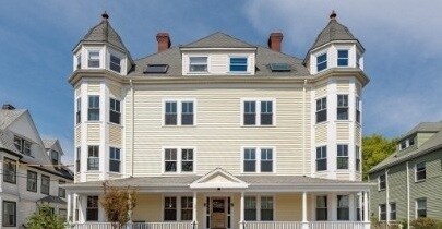 Building Photo - 181 Davis Ave