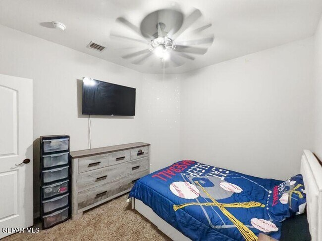 Building Photo - 13655 Stonor Ct