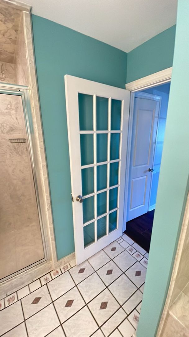 Building Photo - 3 BD 2 BA Home in the Bayou View School Di...