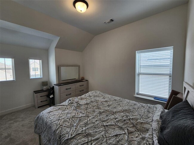 Building Photo - 134 Arcadian Ln