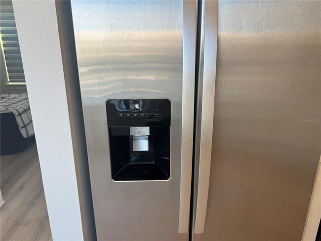 Building Photo - 798 TETBURY Lp