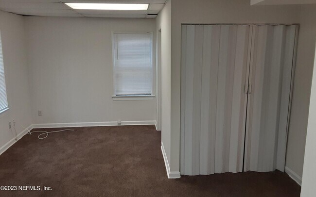Building Photo - 7840 PAUL JOHNS Dr