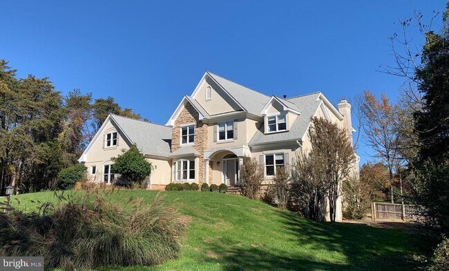 Building Photo - 710 Parrish Farm Ln