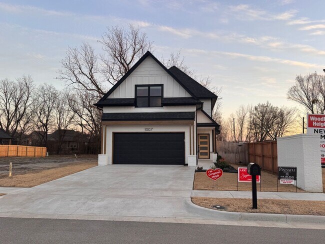 Building Photo - One Month Rent Free - 4 bedrooms - 3 full baths - Brand New