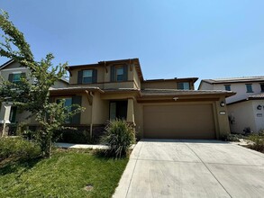 Building Photo - 6041 Oberlander Dr