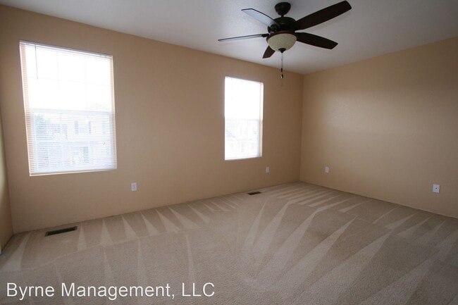Building Photo - 3 br, 1.5 bath House - 6180 Rockville Dr