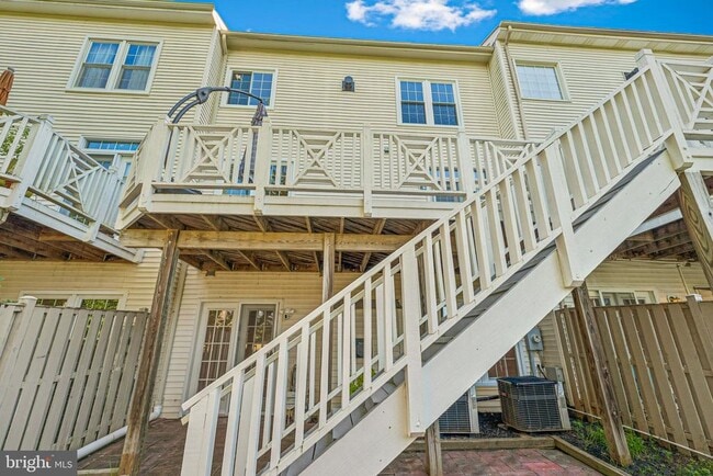 Building Photo - 8536 Bells Ridge Terrace