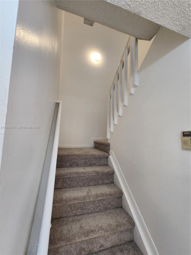 Building Photo - 6934 NW 166th Terrace