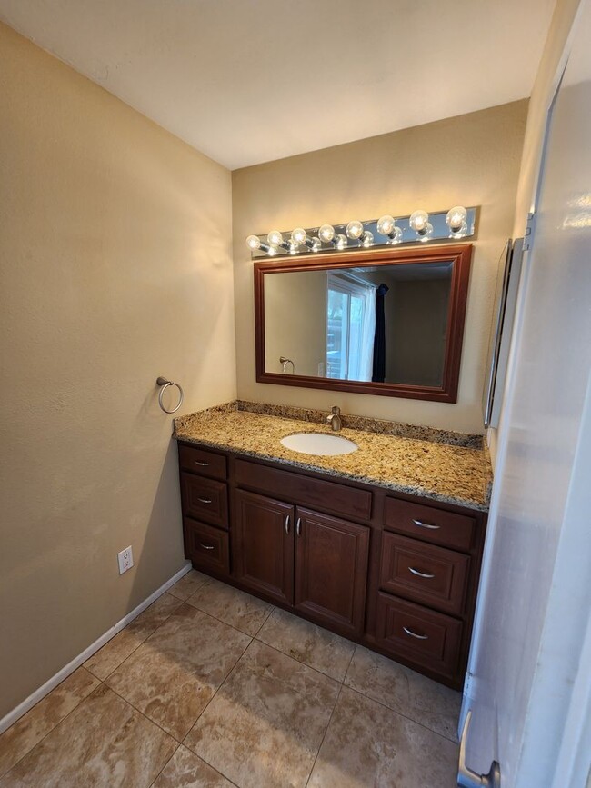 Building Photo - 4 Bedroom Single Story House in Scripps Ranch