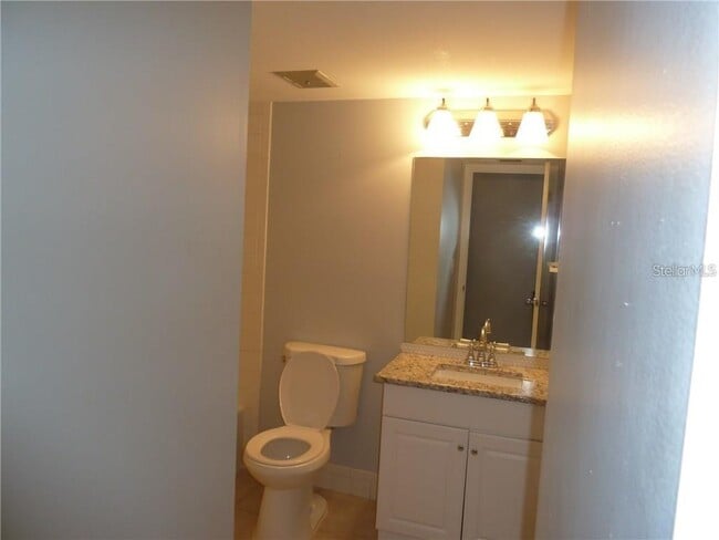Building Photo - 212 Caryl Way