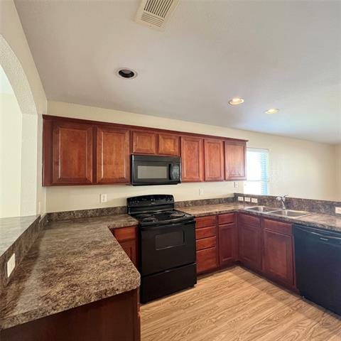 Building Photo - 10465 Hideaway Trail