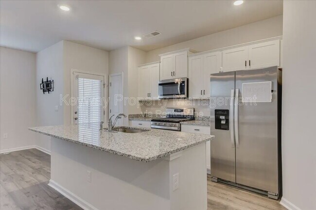 Building Photo - 930 Quaint Parish Cir