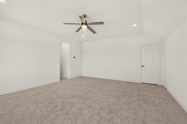Building Photo - 818 Monza Dr