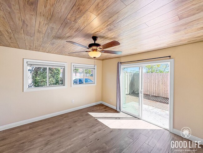 Building Photo - Newly remodeled 4bed/2bath home w/upgrades!