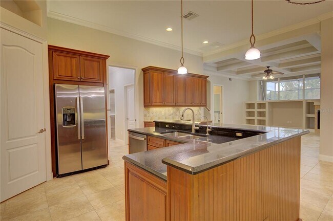 Building Photo - 916 Mills Estate Pl