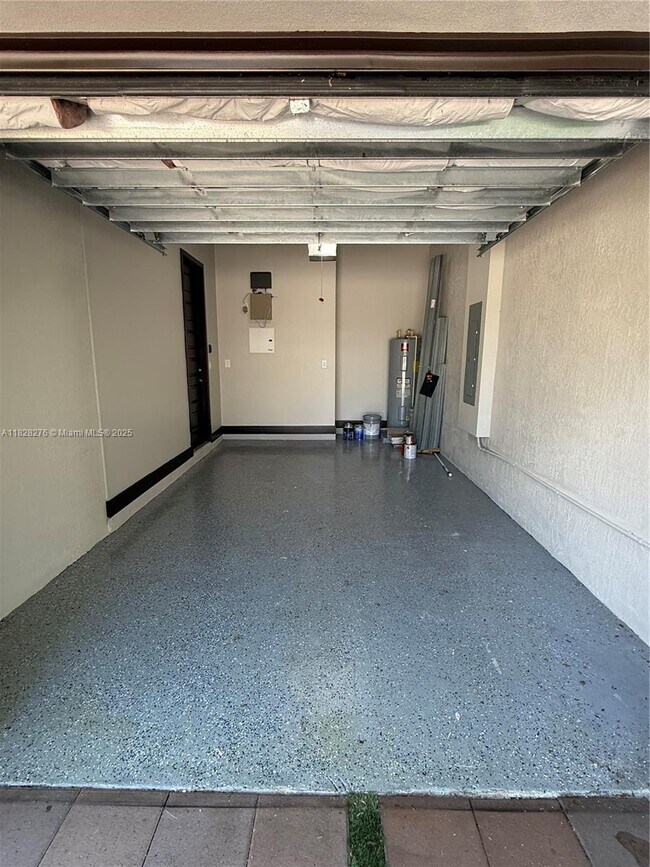 Building Photo - 13651 SW 158th Pl