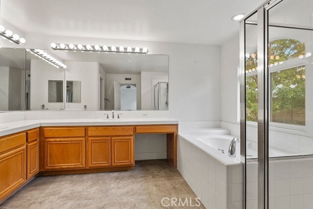 Building Photo - 27901 Glenfield Cir