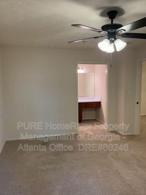 Building Photo - 1505 Augusta Dr