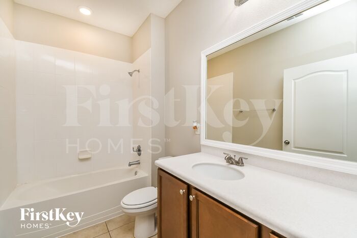 Building Photo - 15745 Rachel Creek Dr