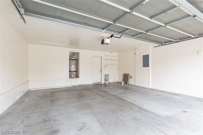 Building Photo - 275 Calvino Ave