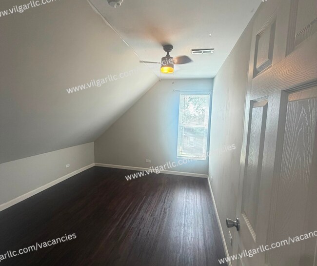 Building Photo - 4023 Deodar St