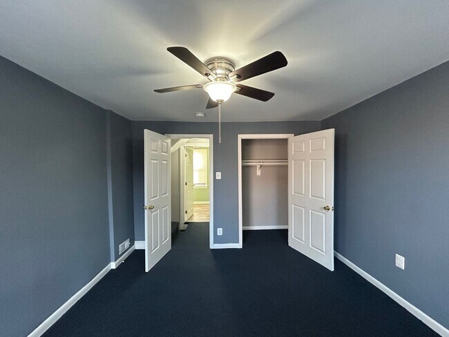 Building Photo - Baltimore - 3 Bedrooms and 1 bath Available!
