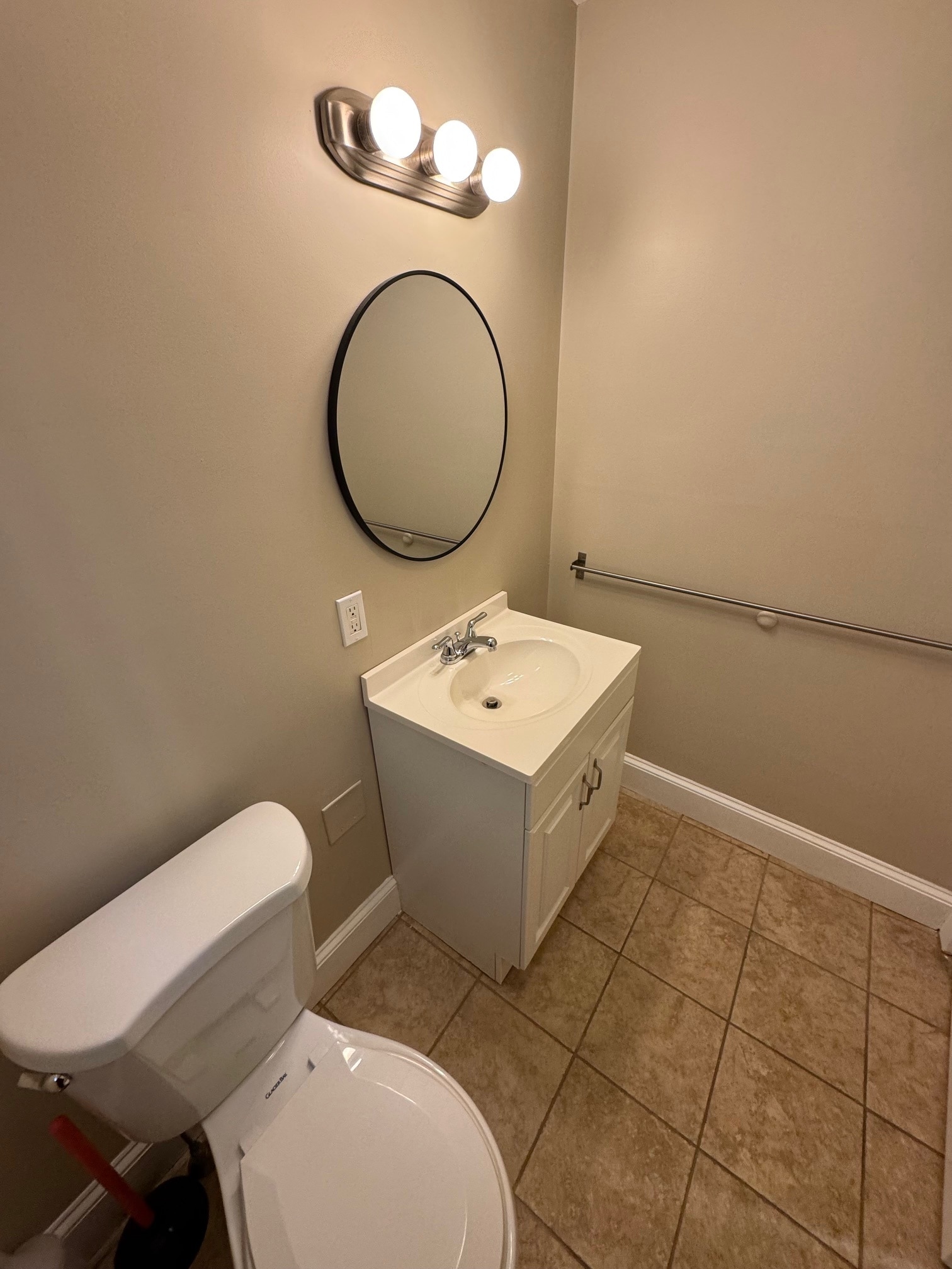 Building Photo - 97 Marion St