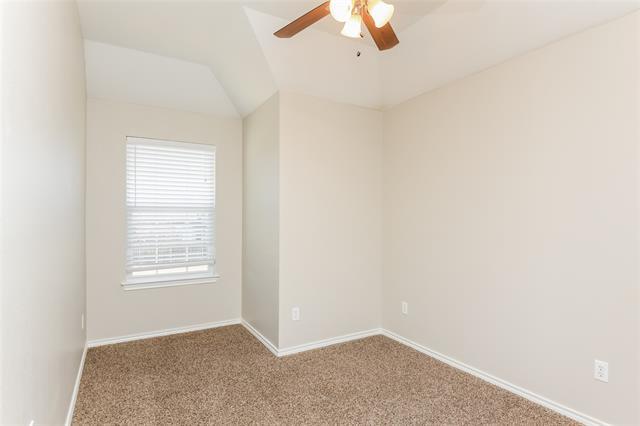 Building Photo - 210 Ridgeway Blvd