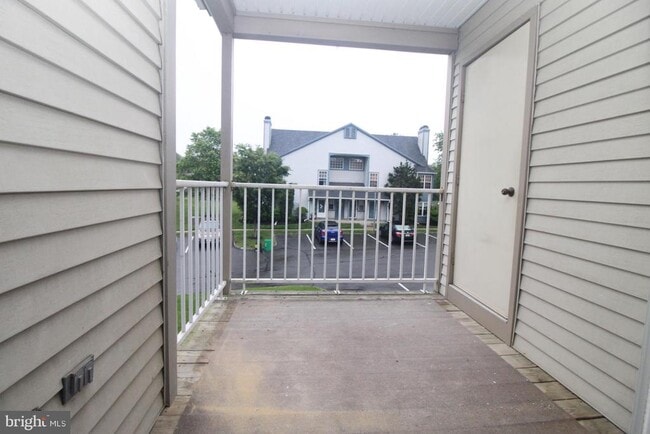 Building Photo - 262 Andover Pl