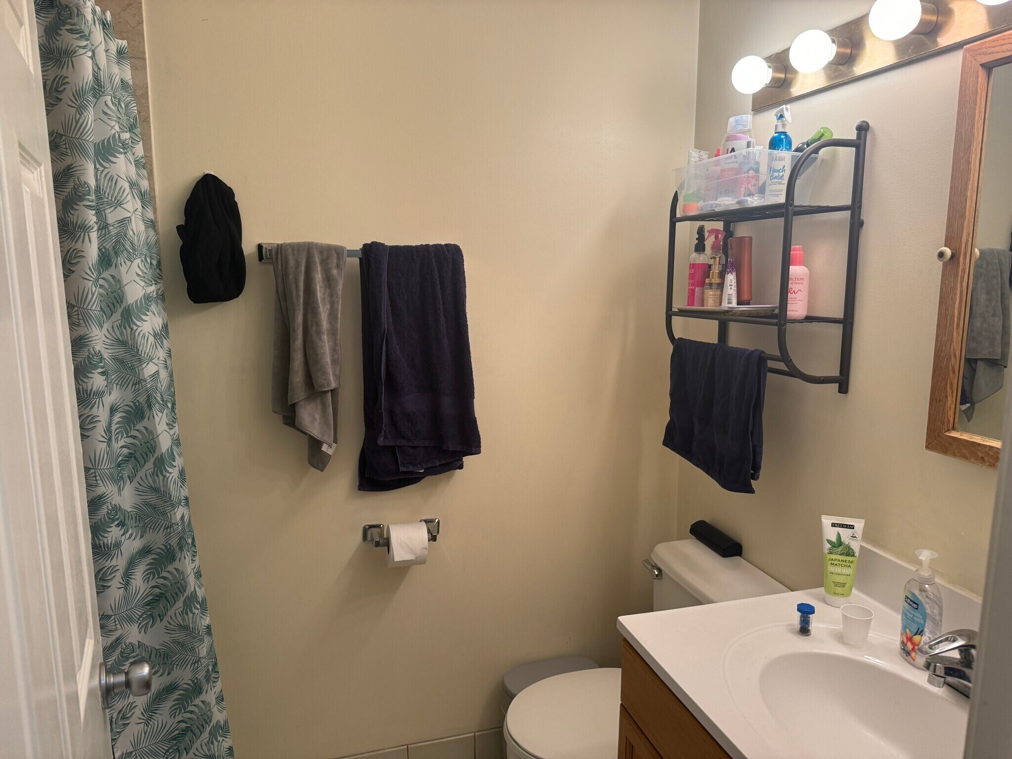 Building Photo - 153 Kelton St