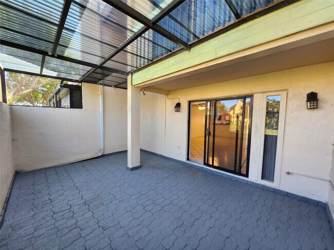 Building Photo - 9421 NW 15th St