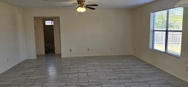 Building Photo - 4607 Mustang Dr