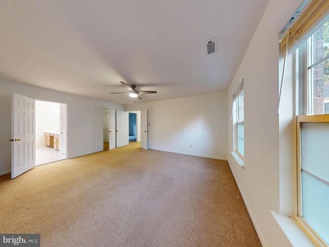 Building Photo - 1379 Dominion Ridge Ln