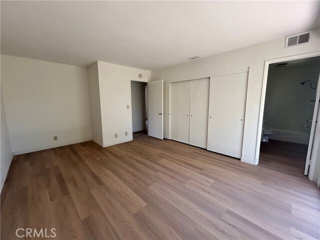 Building Photo - 5011 Greencap Ave