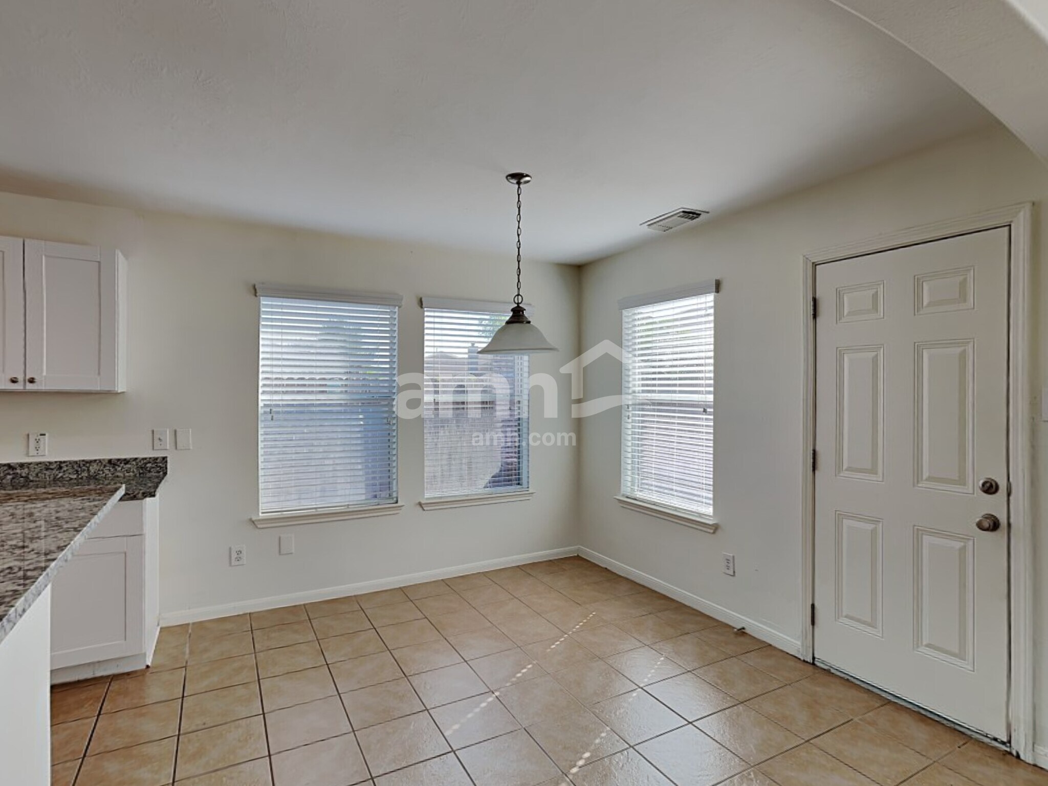 Building Photo - 8339 Loetsch Ridge Way