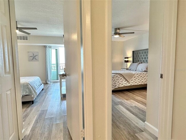 Building Photo - 851 Bayway Blvd