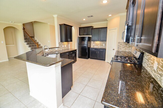 Building Photo - Gorgeous 4-bedroom home!