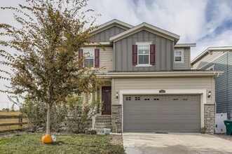 Building Photo - 3103 Jonquil St