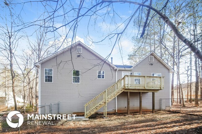 Building Photo - 407 Due W Pl