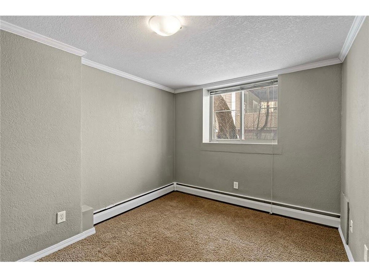 Building Photo - 3120 Hennepin Ave