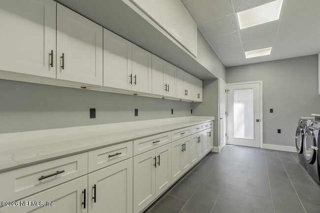 Building Photo - 1770 Victoria Chase Ct