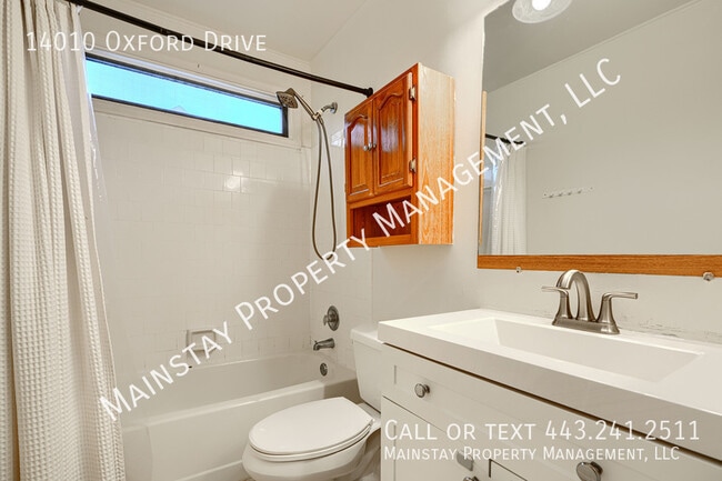 Building Photo - 14010 Oxford Dr